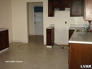5th image of 3315 East Blvd