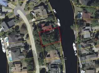 1514 Trout Ln, Panama City Beach, FL 32408