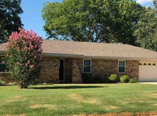 46 Indian Trl, Searcy, AR 72143