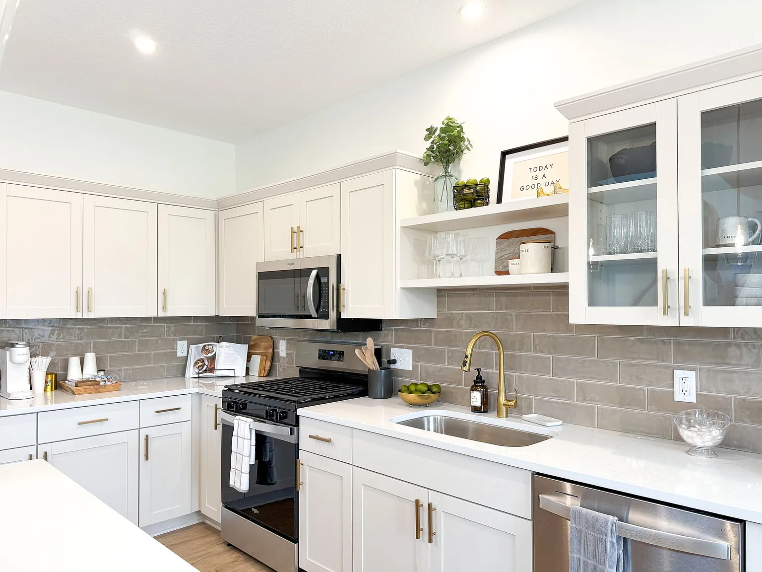Woodhelm Townhomes — Photo 4