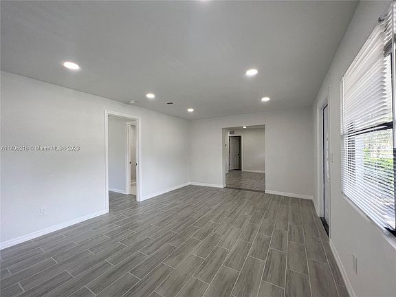 3rd image of 2448 NE 12th Ave