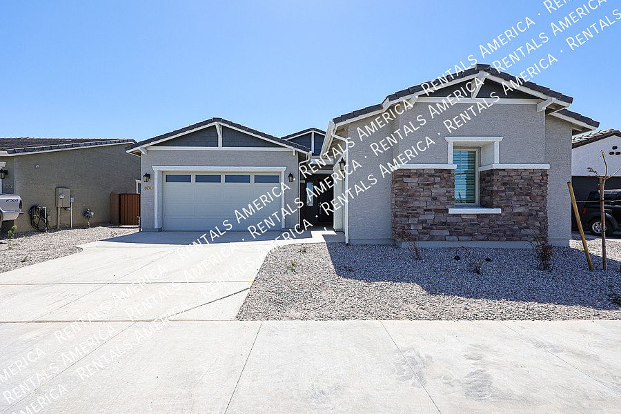 1st image of 2631 W Pecan Rd