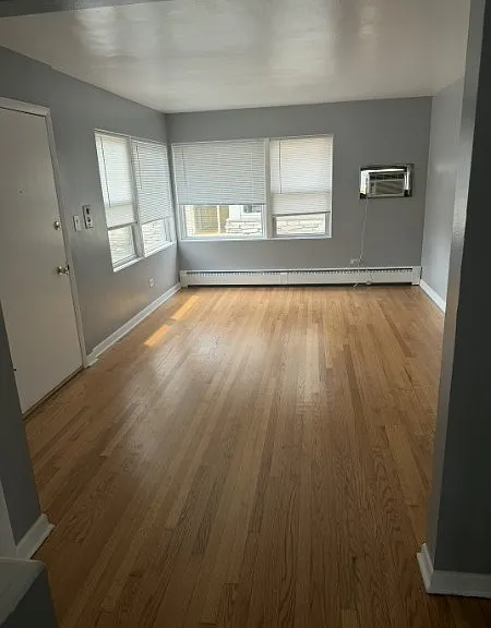 2314 N Harlem Ave #3C — Photo 2