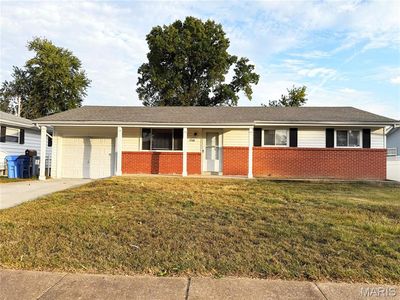 2750 Robert Dr, Florissant, MO, 63031