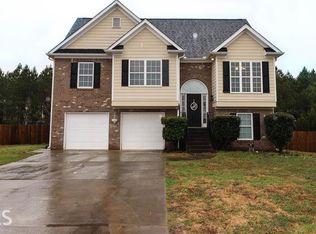 104 Boulder Ct, Calhoun, GA 30701