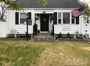 19 Robert St, Spotswood, NJ