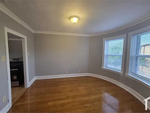 2 bed, $1,686 — Photo 2
