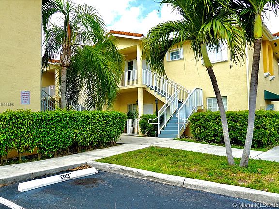 homes for rent in hialeah fl 33015