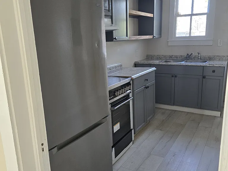 312 E Palmer Ave — Photo 19