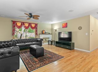 1326 121st Ave NE, Kirkland, WA 98034