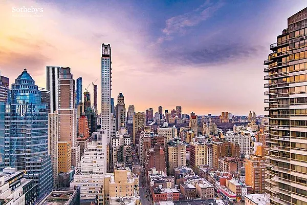 Rented by Sotheby's International Realty | media 5