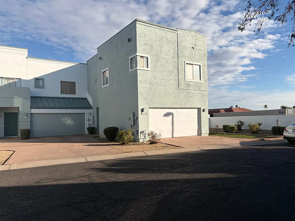 5400 S Hardy Dr #119