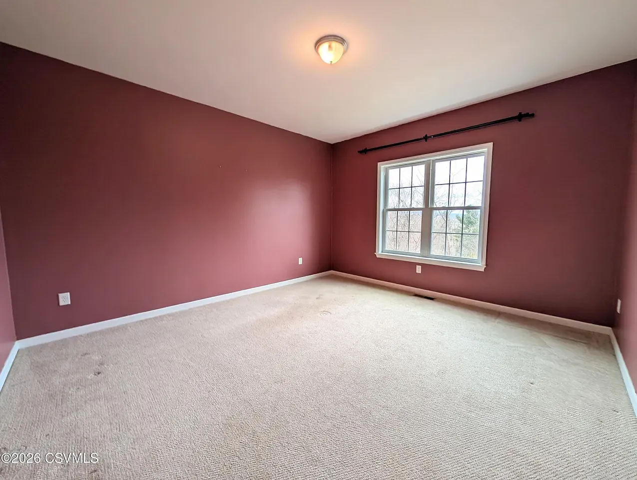 4 bed, 2.5 bath, 2794 sqft, $2,800 — Photo 3