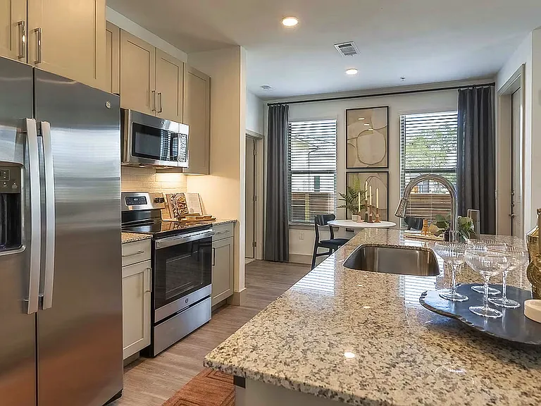 Cowboy Canyon Dr — Photo 5
