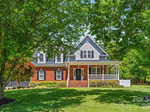 1606 Ferdinand Ln, York, SC 29745