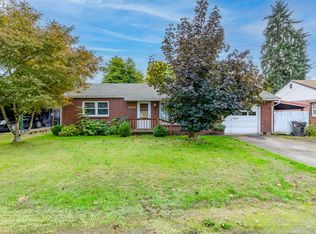 4030 Bell Ave, Eugene, OR 97402