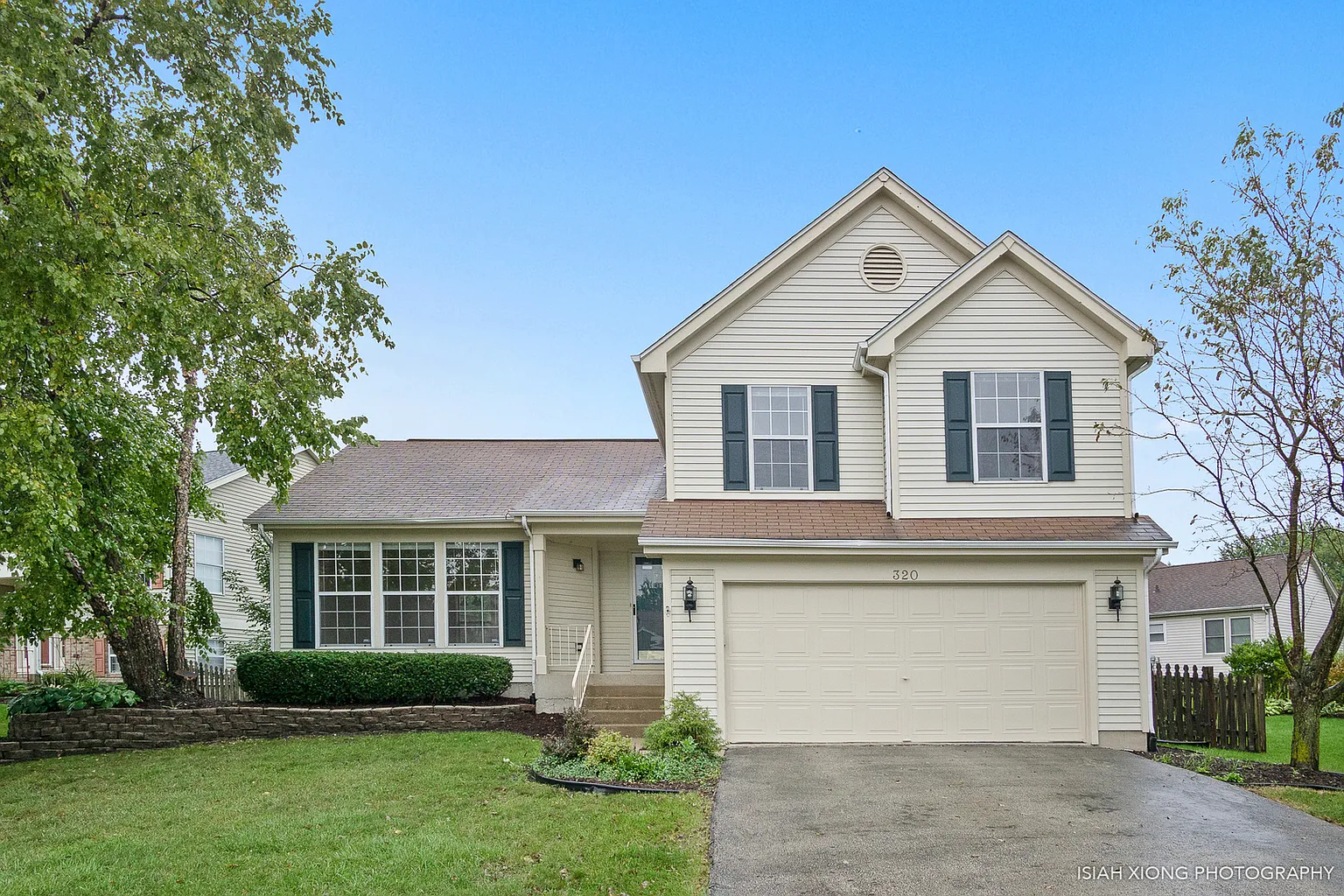 320 Churchill Ln photo 1