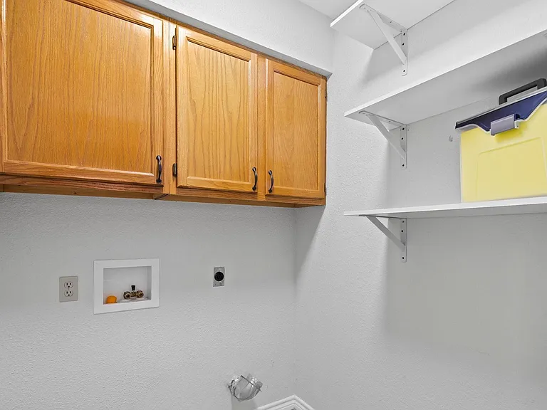 1408 Deer Ledge Trl — Photo 19