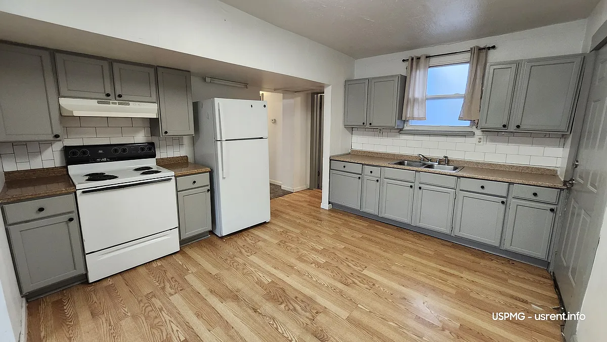 Building Photo - 225 Harrison Ave #2