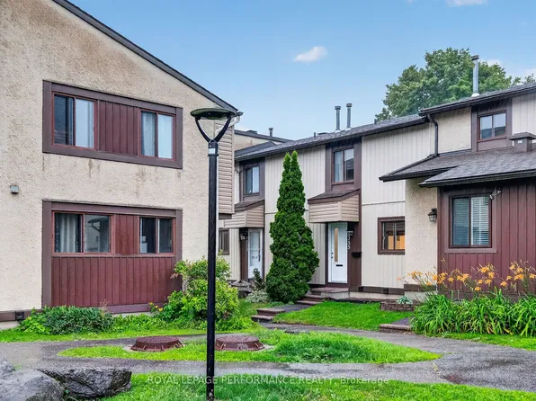 1335 Bethamy Ln, Ottawa, ON K1J 8P3