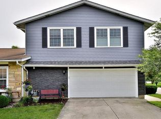 6513 Wells St, Downers Grove, IL 60516