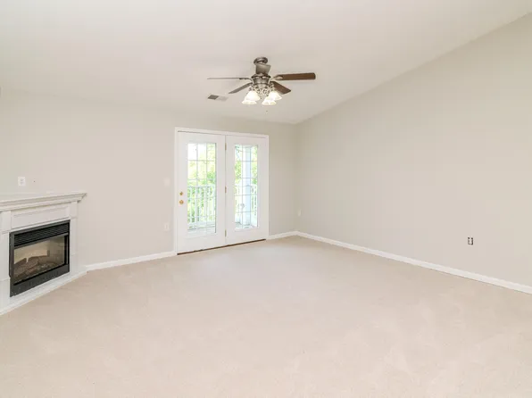 2312 Remington Way APT 4303, Lexington, KY 40511