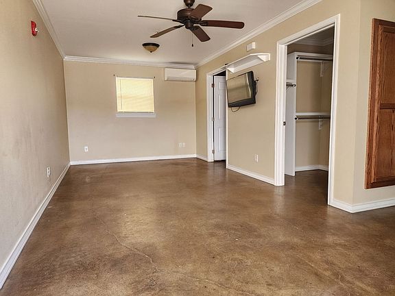 3rd image of 350 W Avenue L Unit 11