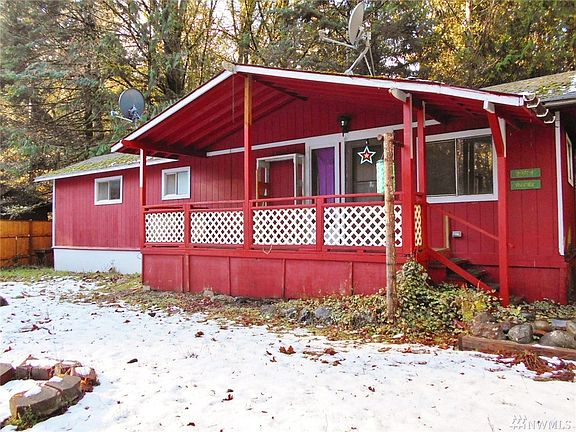 2nd image of 290 Appaloosa Dr