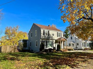 1421 Homecrest Ave, Kalamazoo, MI 49001