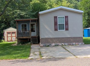 W5655 State Road 33 Trailer 29, La Crosse, WI 54601