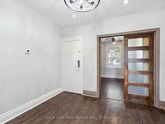 5th image of 1259 Davenport Rd