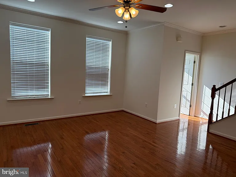 25646 Pleasant Valley Rd — Photo 11