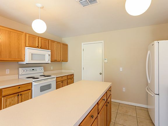 5th image of 2825 Mingo Dr