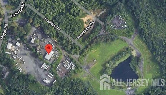 5th image of 9 Major Rd