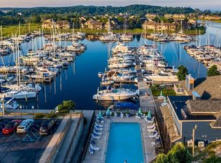 3429 Fulton Ave #20-B11, Muskegon, MI 49441