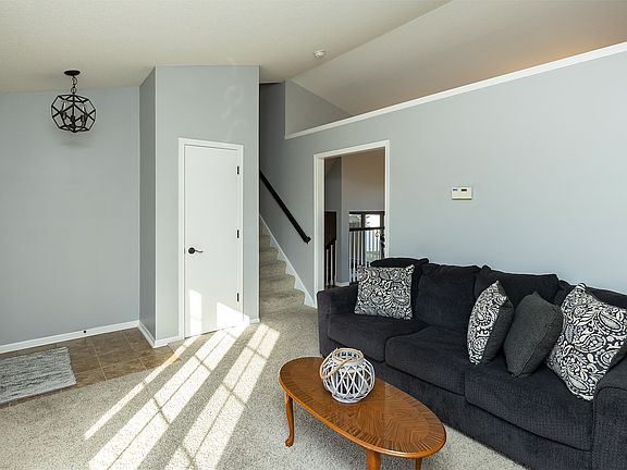 5th image of 5773 NW 92nd Ct