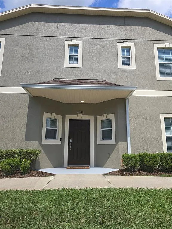 4 bed, 3.0 bath, 1612 sqft, $2,150 — Photo 3