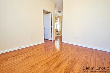 Rented by Genik Group Corp