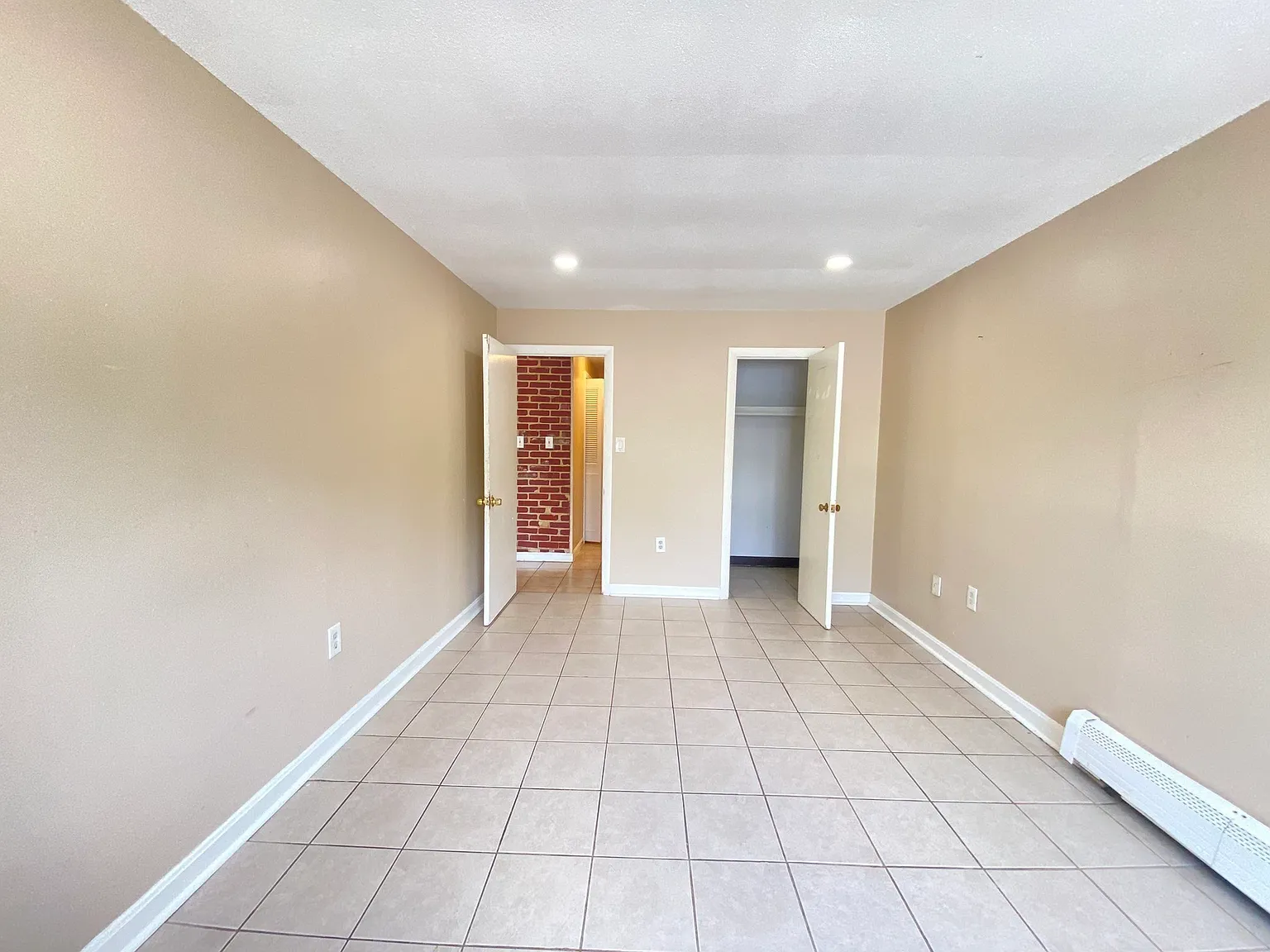 1 bed, 1.0 bath, 555 sqft, $1,750 — Photo 4