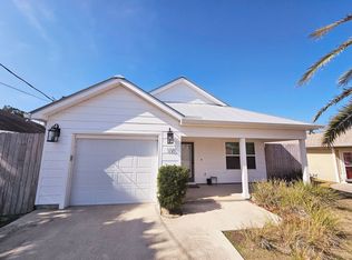 172 Oleander Cir, Panama City Beach, FL 32413