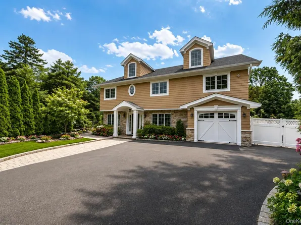 70 Nursery Street, Locust Valley, NY 11560