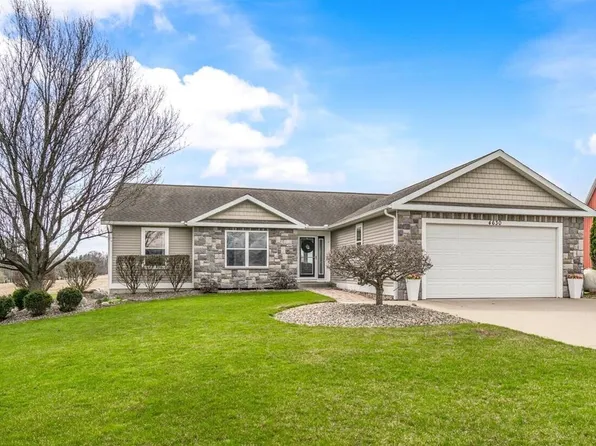4630 100th St SE, Caledonia, MI 49316
