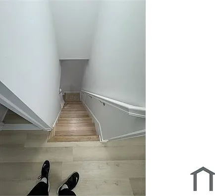 2425 N Sydenham St — Photo 3