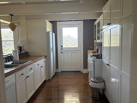 5th image of 24900 Paseo Del Rancho