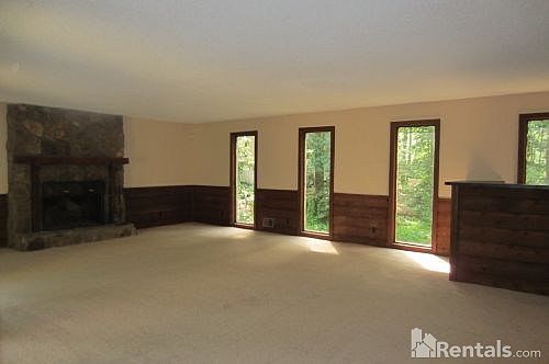 2nd image of 316 Jennys Row