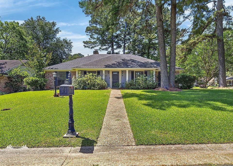 1st image of 10000 Trailridge Dr