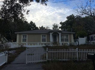 712 Boston St, Tarpon Springs, FL 34689