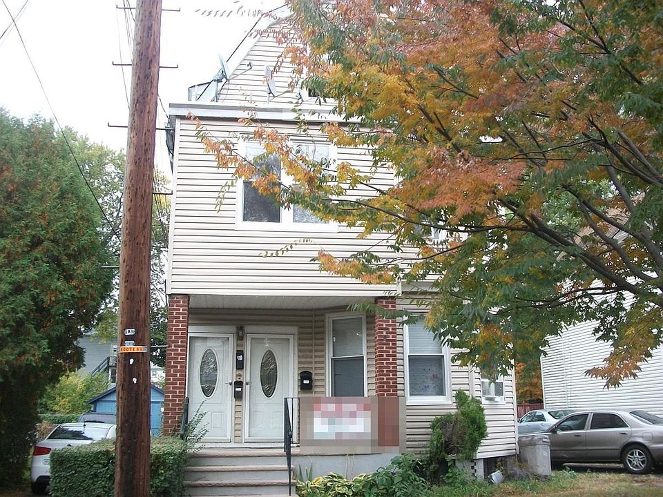 1st image of 32 Dewitt Ave #1