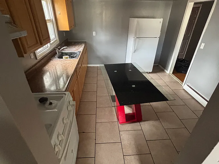 20 Brookdale Ave #1 — Photo 9