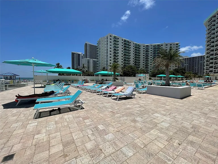 3725 S Ocean Dr #911 — Photo 14